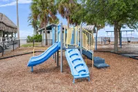Waterfront Vacation Getaway - 2-Star