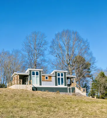 Luxury Tiny Home with River Views on 300 Acre Ranch - 4-Star