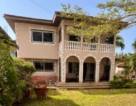 Akogo House - Bnb , Hostel, Backpackers & Volunteer Center - 2 stjerner