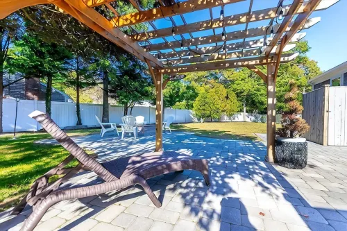 Cape Diem ; All new; 1.5m to Criagville, Hyannis beach; with WiFi, AC - 4-Star