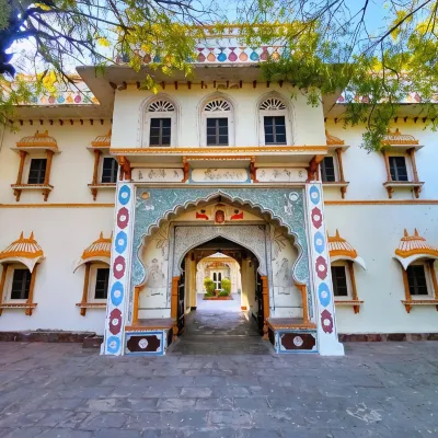 帕爾基亞哈威利酒店 鄰近湖上宮殿（Jal Mandir）的酒店