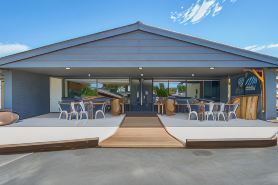 Australian Homestead Motor Lodge
