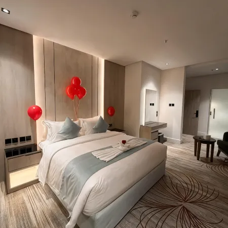 Rose Garden Hotel