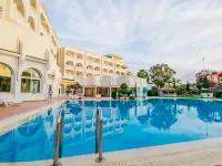 Houria Palace Hotel - Kolam Renang