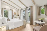Casa Riviera, a ZenStay Hotel - Beach