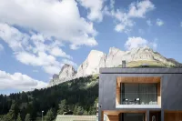 Sport Hotel Passo Carezza Hotels in Welschnofen