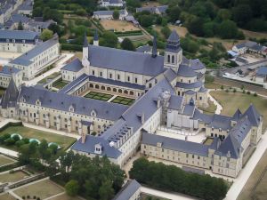 Logis Hôtel l'Orée des Bois