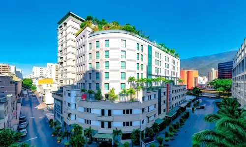 Waldorf Hotel
