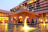 Pan Pacific Sonargaon Dhaka Hotels near টোকিও স্কয়ার