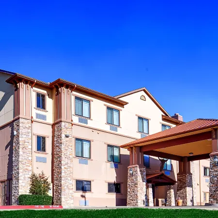 Best Western Plus Royal Mountain Inn  Suites