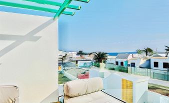 Cih Apartments
