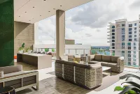 Tucker at Palmer Dadeland Miami - Parking