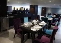 Avari Xpress, Islamabad Hotels in Rawalpindi