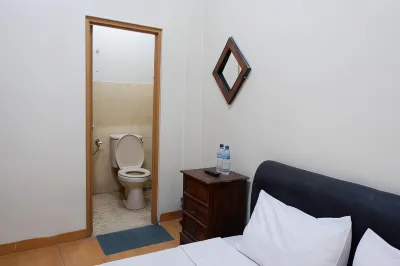 Khresna Guest House Malioboro Mitra RedDoorz Hotel a Gedong Tengen