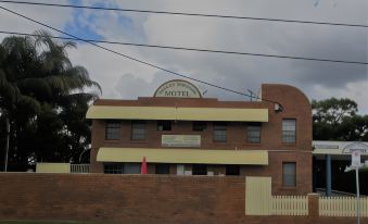 Aspley Pioneer Motel