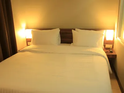 Veleza Hotel Các khách sạn ở Paledang