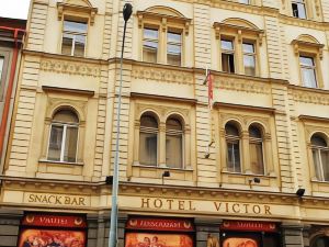 Hotel Victor