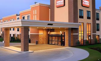 Comfort Suites East Lincoln - Mall Area