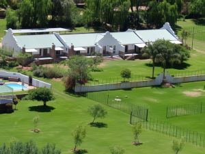 Old Mill Lodge, Seasonal Working Ostrich Farm & Restaurant, Oudtshoorn