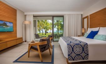 Paradis Beachcomber Golf Resort & Spa