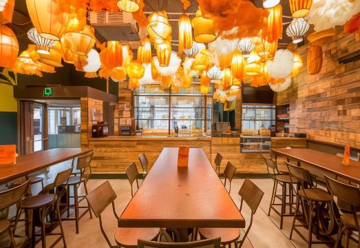 제네레이터 바르셀로나 썸네일