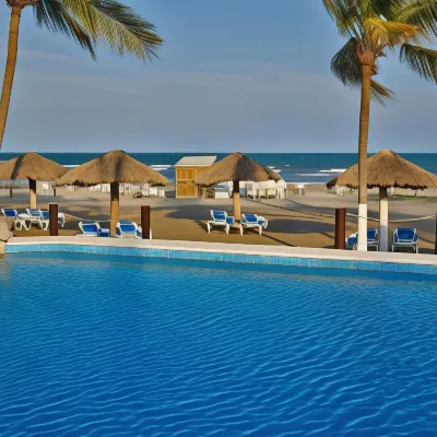 Hotel Galería Plaza Veracruz Hotels near Playa Boca del Río