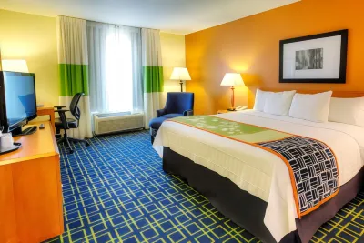 Fairfield Inn & Suites Laredo Hotels in der Nähe von Dryden Park