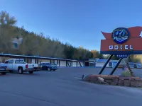 89 & Nine Motel - Motels