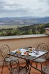 Hotel Vecchia Oliviera Hotels in Montalcino