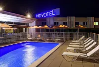 Novotel Mâcon Nord – Porte de Bourgogne - Pools
