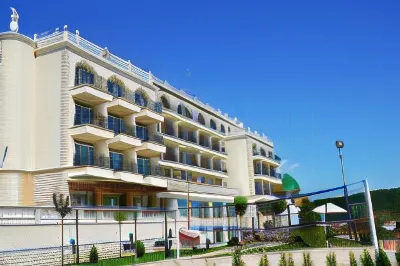 Therma Palace - Free Parking & Private Beach & All Inclusive Hotel a 