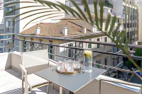 The Marblous Athens Hotel di Athena