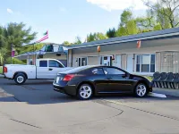 Gorgeous View Motel - Parking