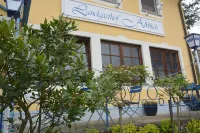 Hotel Albblick Bad Boll - parking