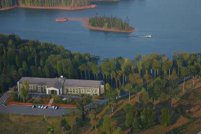 Lake Chatuge Lodge فنادق في Young Harris