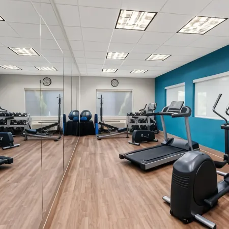 Holiday Inn Express & Suites KLAMATH FALLS CENTRAL by IHG