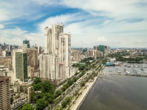Modern City Stay Near Manila Bay’s Attractions