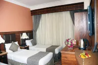 Hayah Plaza Hotel - 2-Star