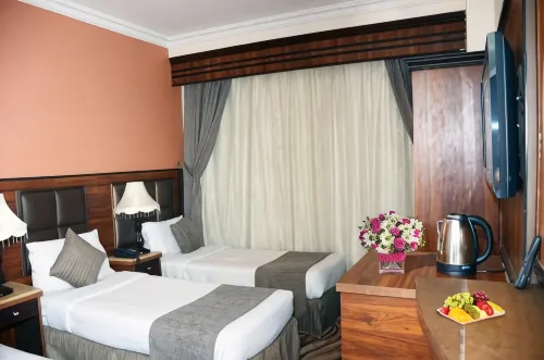 Hayah Plaza Hotel
