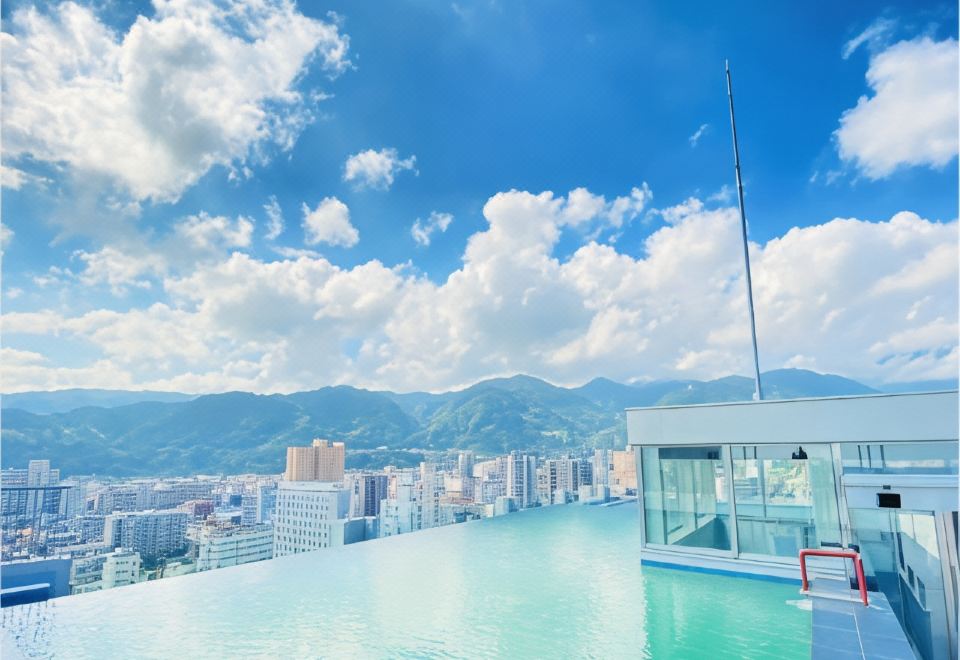 1. 아마네크 벳푸 ..