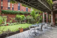 LSE Rosebery Hall Hotel di 