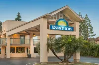 Days Inn by Wyndham Redwood City Hotels in North Fair Oaks