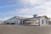 Quality Inn & Suites Bloomington University Area Отели в г. Блумингтон