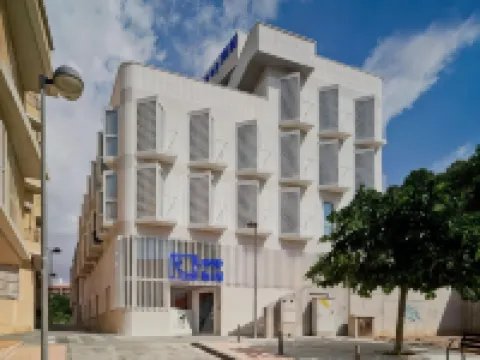 Loopinn Hostel Cartagena Hotels near Old Cathedral of Cartagena