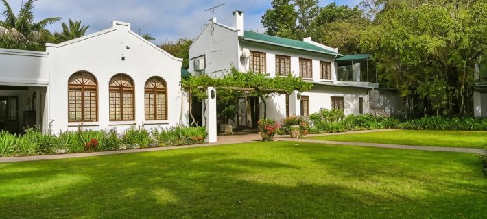 Woodall Country House and Spa Hotels in Western District