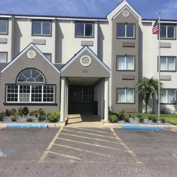 Motel 6 McAllen, TX - East