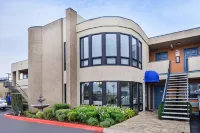 Good Living Inn Отели в г. Сан-Карлос