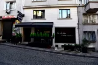 BGuest Hotel & Residence