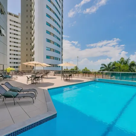 HY Beach Flats - International