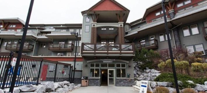 Lodges at Canmore Hotels in Canmore